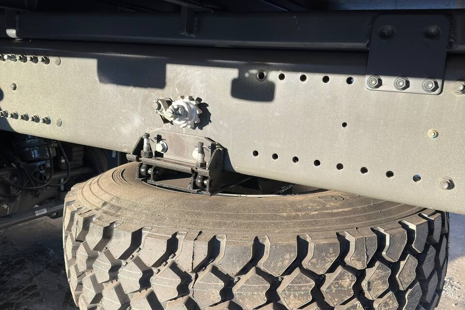 Бортовой грузовик/ Платформа, Автоманипулятор Бортовой грузовик SITRAK C7H с КМУ Sunhunk K 238, 2025: фото 13