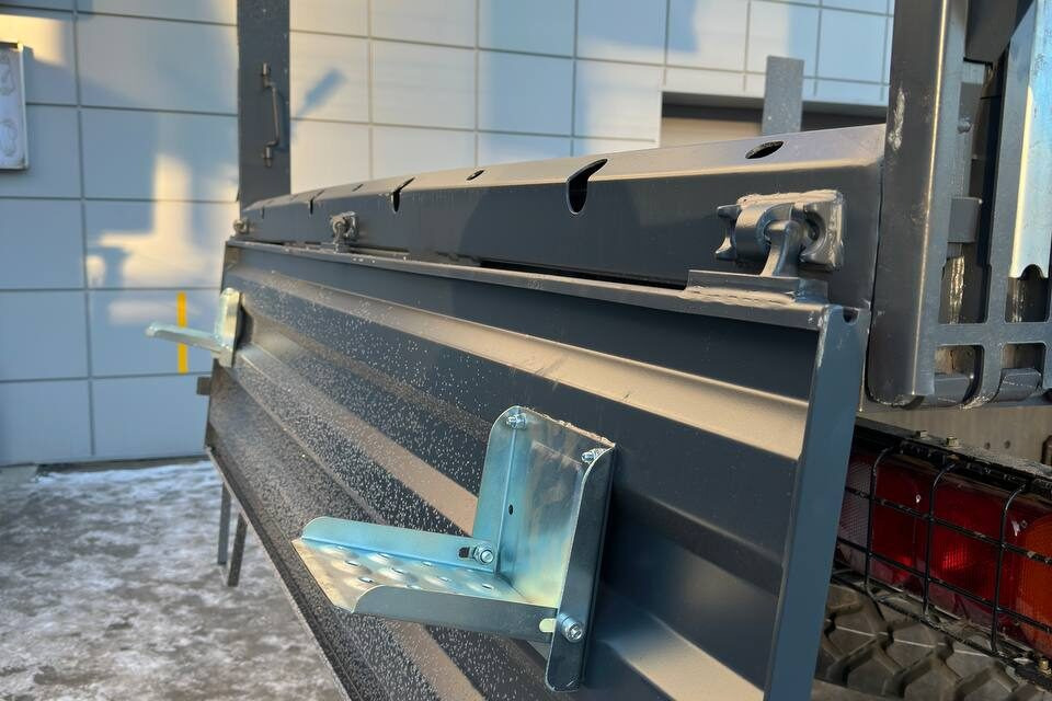 Бортовой грузовик/ Платформа, Автоманипулятор Бортовой грузовик SITRAK C7H с КМУ Sunhunk K 238, 2025: фото 17