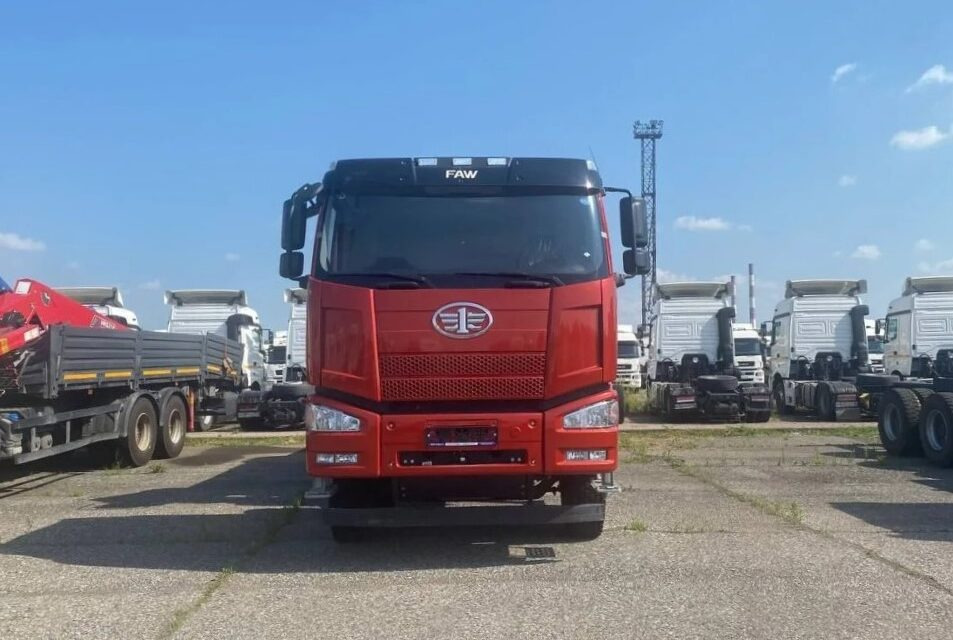 FAW 3250 (J6P) 6×4 с КМУ Dongyang 1956 ACE, 2025 - Бортовой грузовик/ Платформа, Автоманипулятор: фото 3 FAW 3250 (J6P) 6×4 с КМУ Dongyang 1956 ACE, 2025 - Бортовой грузовик/ Платформа, Автоманипулятор: фото 3