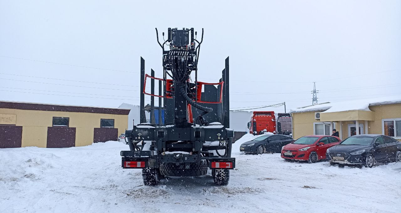 Новый Лесовоз, Автоманипулятор Лесовоз КАМАЗ 43118 6х6 с КМУ Велмаш-С 10-74 2025: фото 7