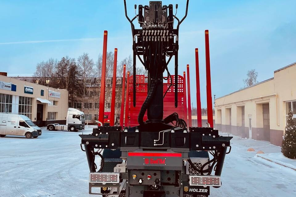 Лесовоз Sitrak C7H 6х4 с КМУ Велмаш-С 10-86 - Лесовоз, сортиментовоз: фото 5 Лесовоз Sitrak C7H 6х4 с КМУ Велмаш-С 10-86 - Лесовоз, сортиментовоз: фото 5