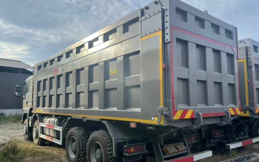 Самосвал Howo T5G 8х4 540 л.с. 35 м³ 2024 - Самосвал: фото 4 Самосвал Howo T5G 8х4 540 л.с. 35 м³ 2024 - Самосвал: фото 4