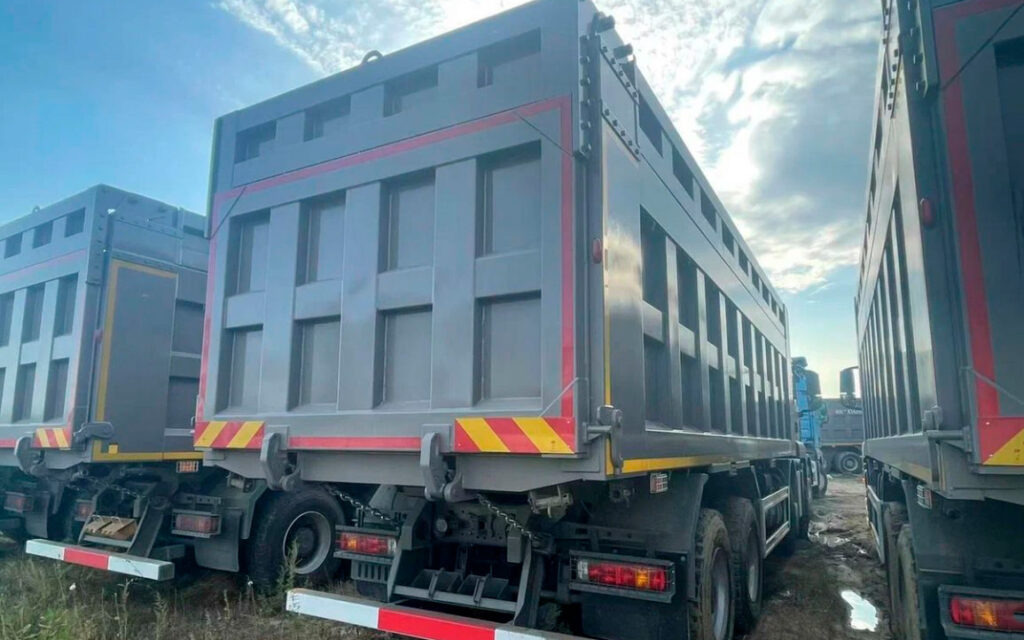 Самосвал Howo T5G 8х4 540 л.с. 35 м³ 2024 - Самосвал: фото 3 Самосвал Howo T5G 8х4 540 л.с. 35 м³ 2024 - Самосвал: фото 3