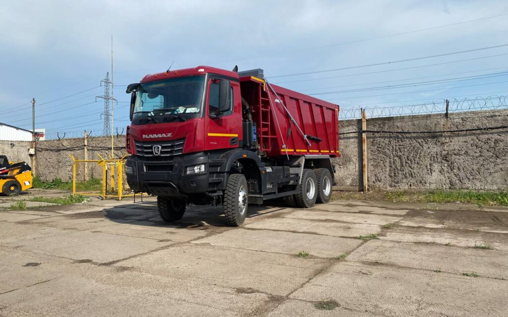 Самосвал КАМАЗ 6595 6х4 460 л.с. 20 м³ 2025 - Самосвал: фото 4 Самосвал КАМАЗ 6595 6х4 460 л.с. 20 м³ 2025 - Самосвал: фото 4