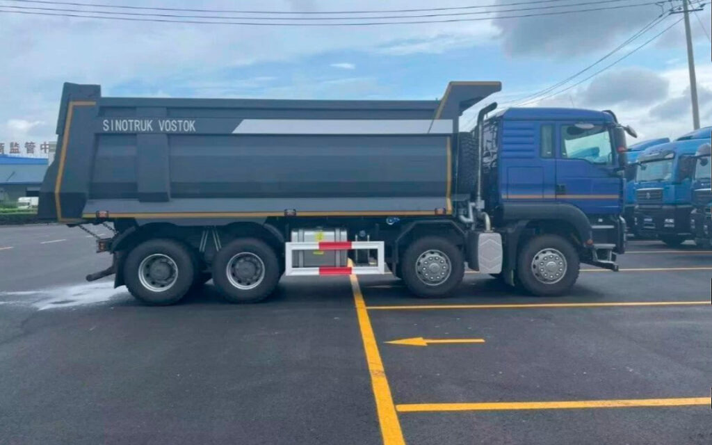 Самосвал SITRAK C7H 6х4 26 м³ 2024 - Самосвал: фото 4 Самосвал SITRAK C7H 6х4 26 м³ 2024 - Самосвал: фото 4