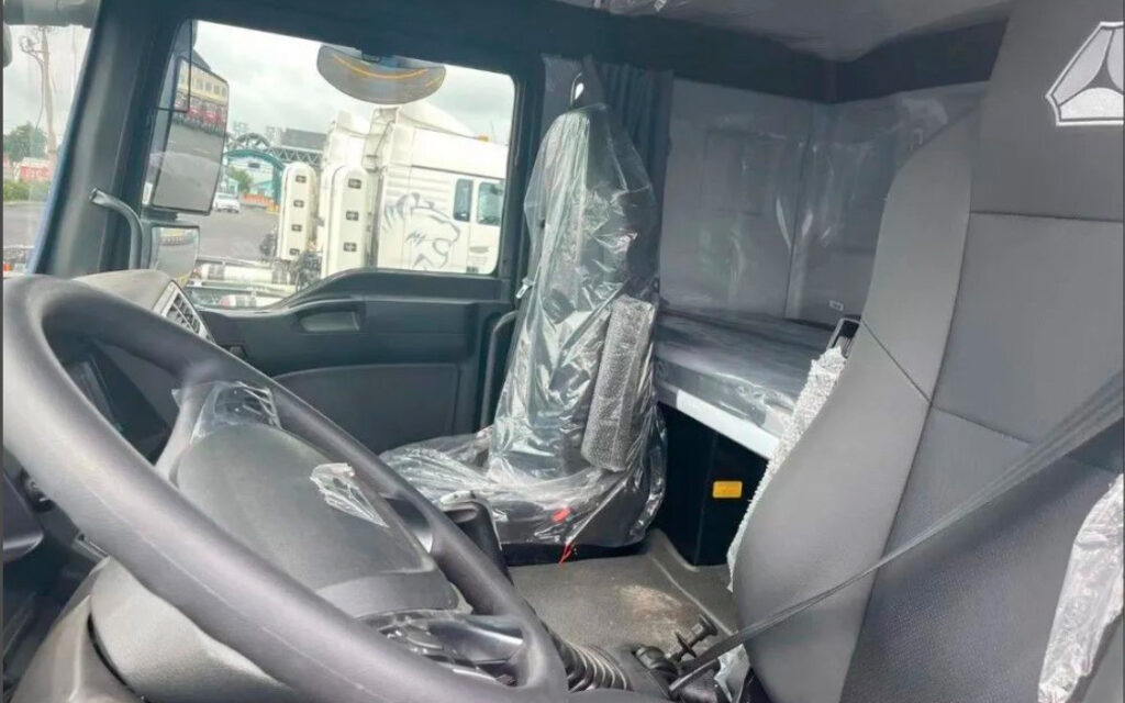 Самосвал Самосвал SITRAK C7H 6х4 26 м³ 2024: фото 11