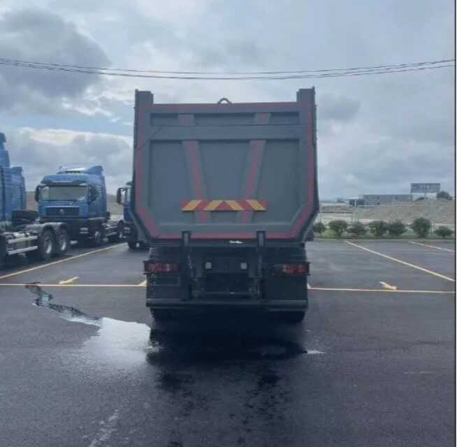 Самосвал Самосвал SITRAK C7H 6х4 26 м³ 2024: фото 7