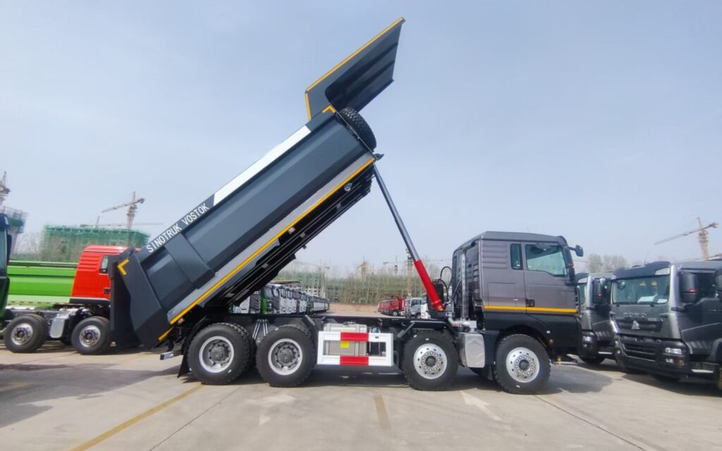 Самосвал Sitrak C7H 8×4 540 л.с. 23м3 2025г - Самосвал: фото 4 Самосвал Sitrak C7H 8×4 540 л.с. 23м3 2025г - Самосвал: фото 4