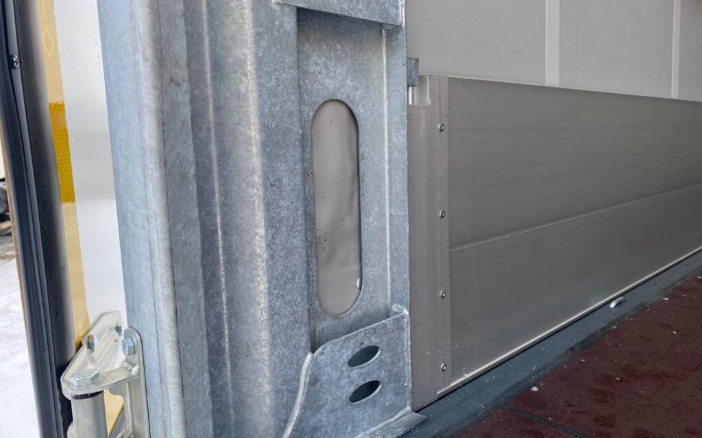 Тентованный грузовик Тентованный грузовик КАМАЗ 4388-007-69 4х2 2025: фото 18