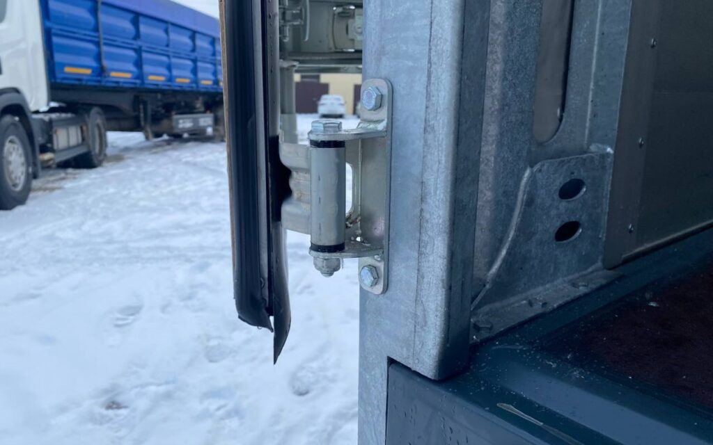 Тентованный грузовик Тентованный грузовик КАМАЗ 4388-007-69 4х2 2025: фото 19