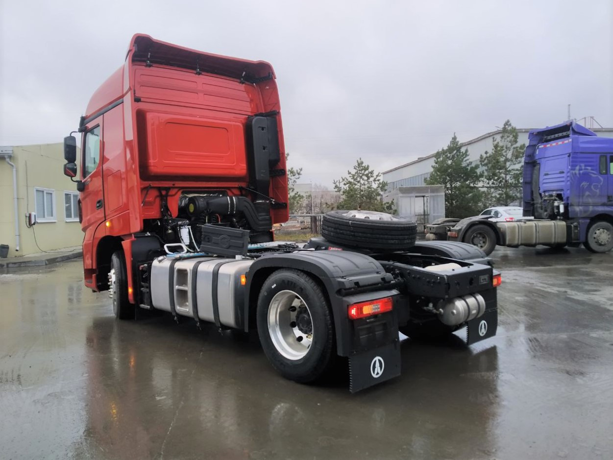 BEIBEN 1848S - Тягач: фото 5 BEIBEN 1848S - Тягач: фото 5