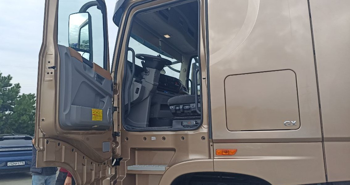 Новый Тягач Тягач DongFeng GX 6х4 508 л.с. АКПП пневматическая подвеска 2024: фото 10