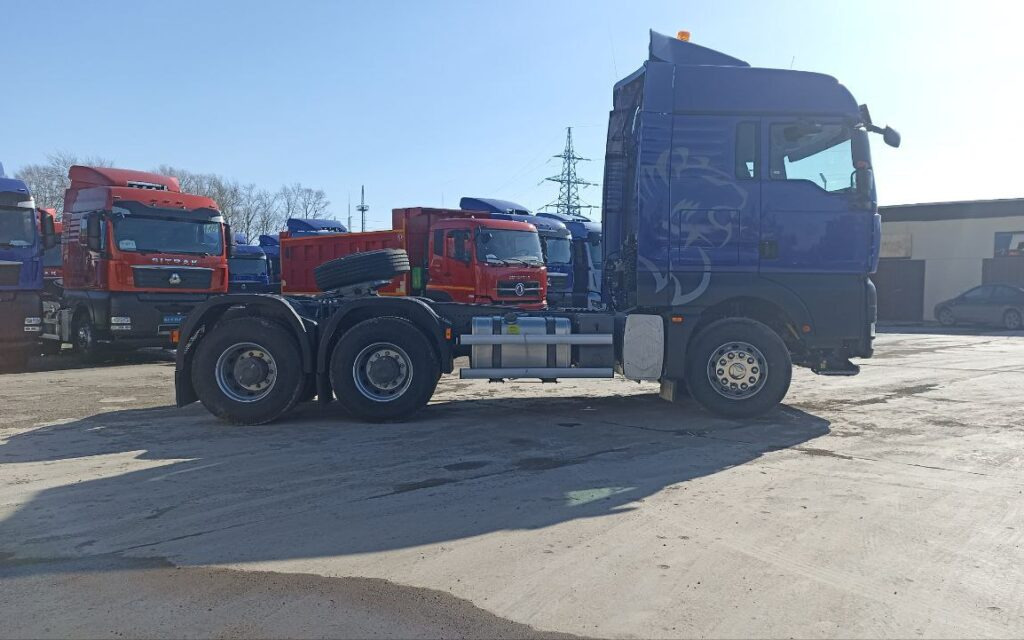 Тягач Sitrak C7H 6х4 540 л.с. МКПП рессорная подвеска 2023г - Тягач: фото 2 Тягач Sitrak C7H 6х4 540 л.с. МКПП рессорная подвеска 2023г - Тягач: фото 2