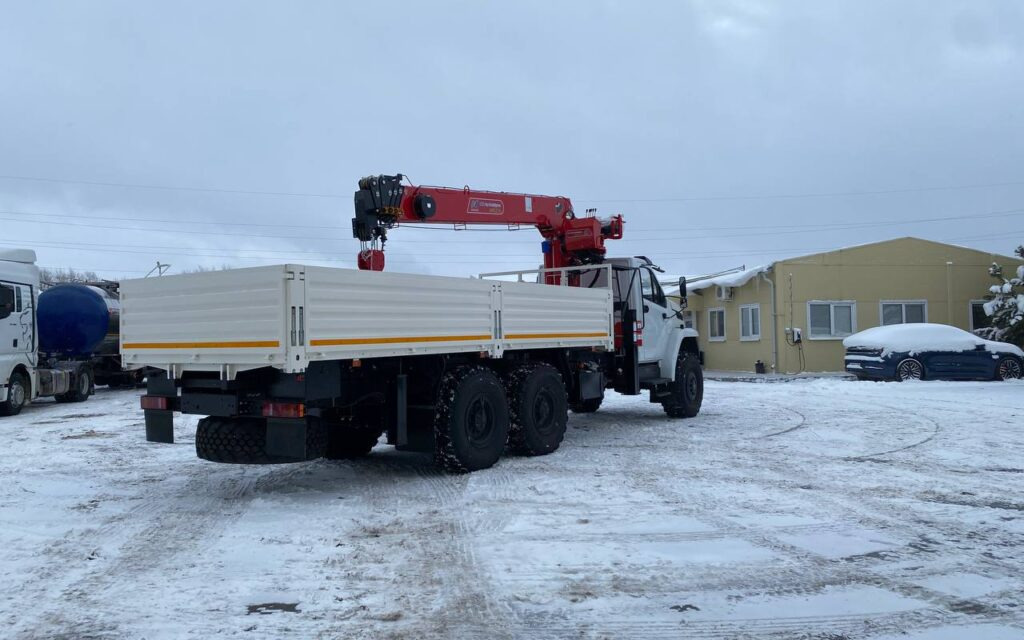 Бортовой грузовик/ Платформа, Автоманипулятор Урал Next с КМУ HORYONG HRS216, 2025: фото 7