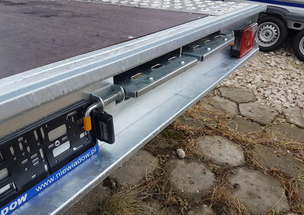 Niewiadów NM MARS 4,5x2,1m 2.7T R14C z sklejka - Другая техника: фото 3 Niewiadów NM MARS 4,5x2,1m 2.7T R14C z sklejka - Другая техника: фото 3