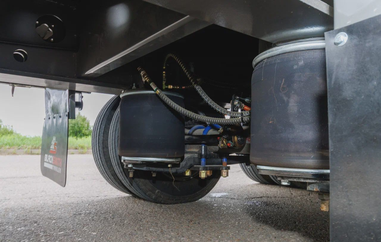 Новый Низкорамный полуприцеп Blacksmith Trailer 922202: фото 12