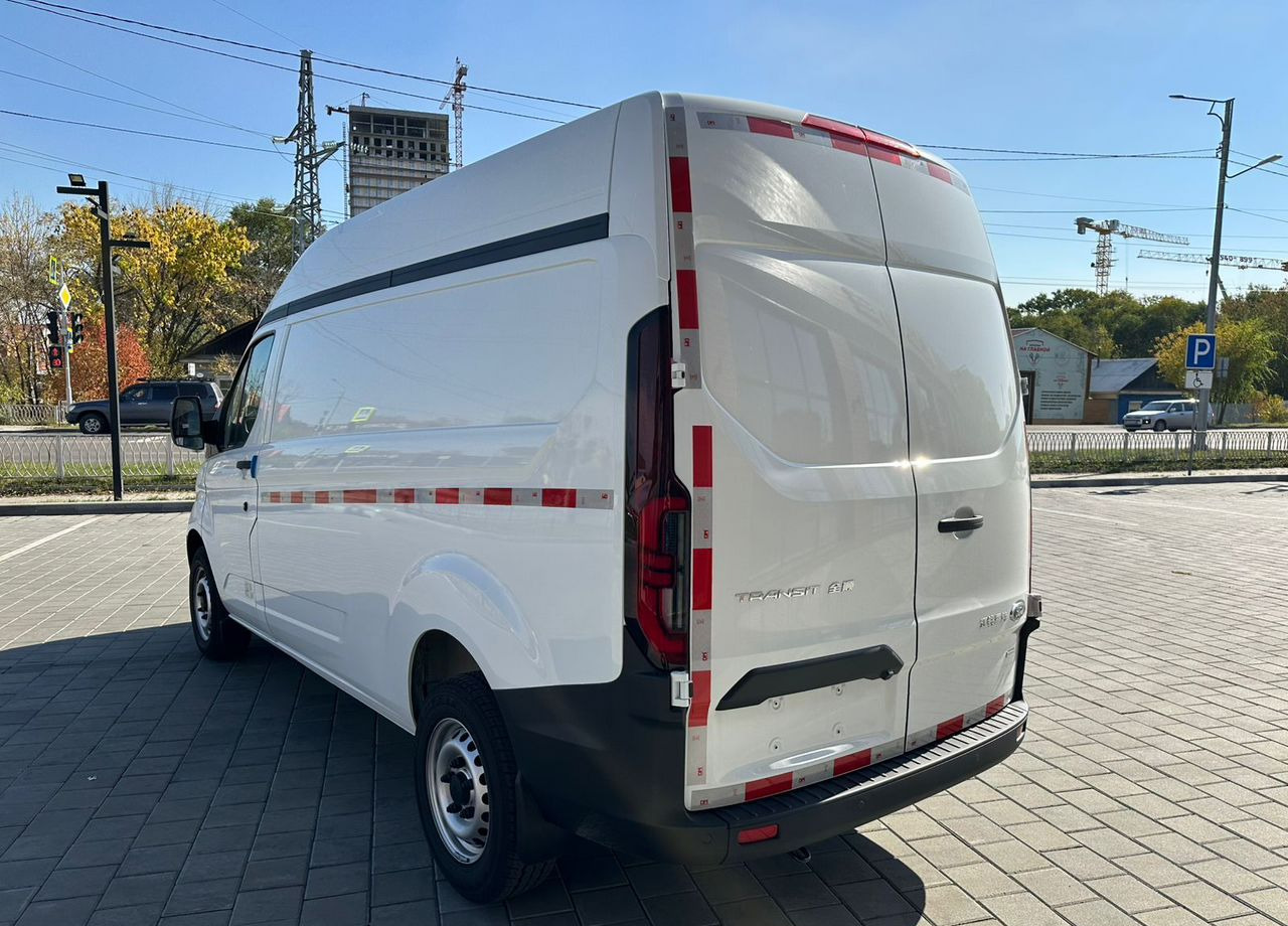 Ford Transit - Цельнометаллический фургон: фото 5 Ford Transit - Цельнометаллический фургон: фото 5