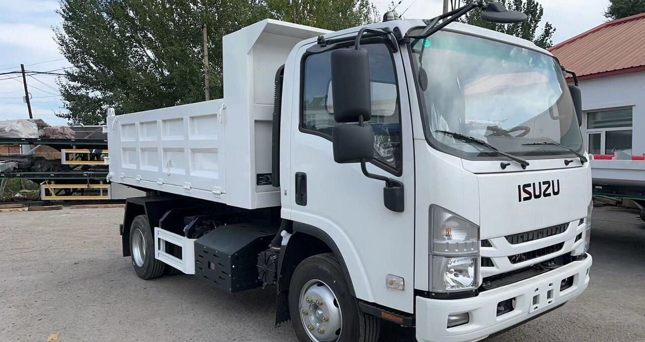 Isuzu Elf - Самосвал: фото 3 Isuzu Elf - Самосвал: фото 3