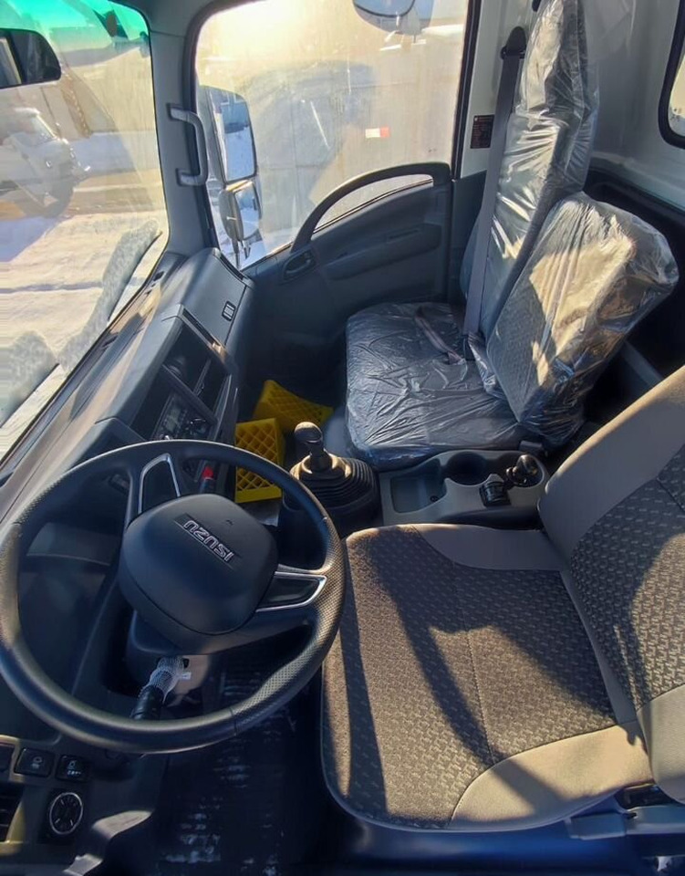 Новый Эвакуатор Isuzu Elf: фото 7