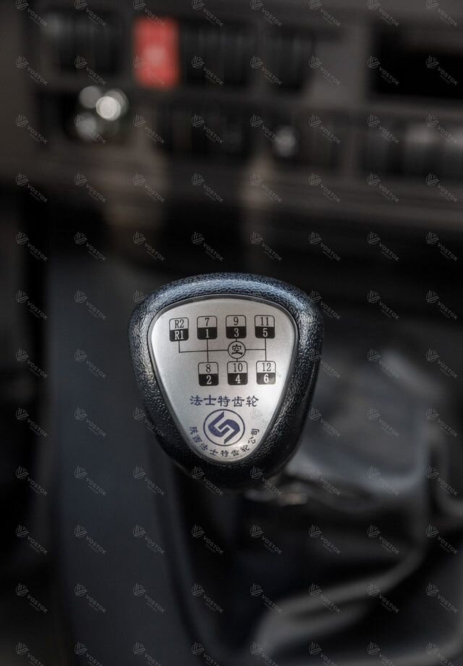 Новый Грузовик бортовой/ Платформа, Автоманипулятор Isuzu Giga (C-series): фото 21