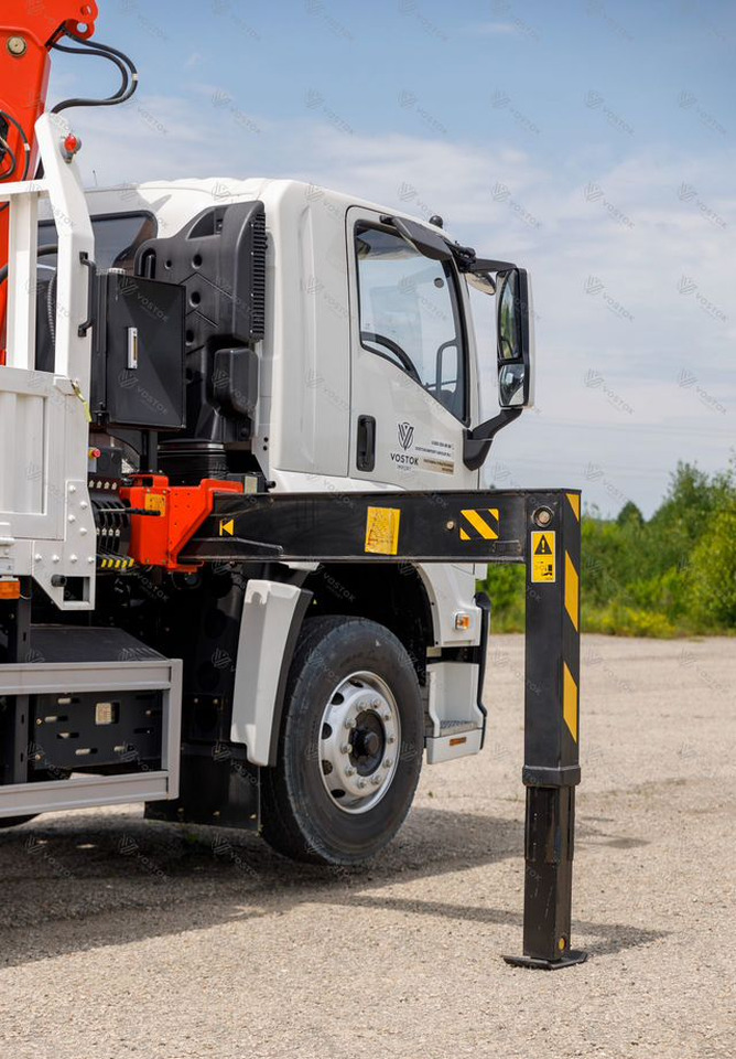 Новый Грузовик бортовой/ Платформа, Автоманипулятор Isuzu Giga (C-series): фото 14