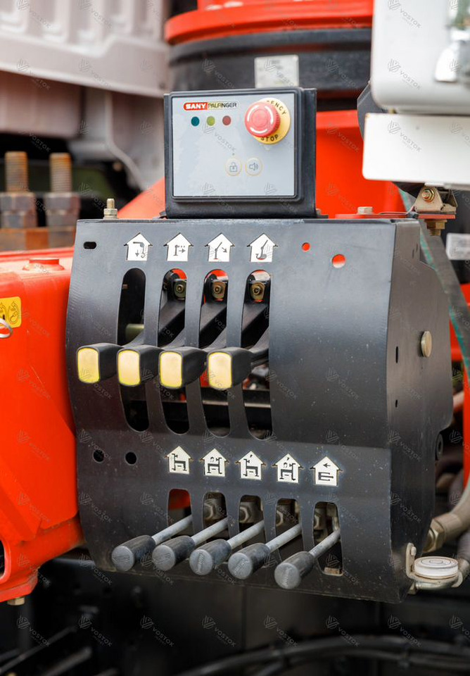 Новый Грузовик бортовой/ Платформа, Автоманипулятор Isuzu Giga (C-series): фото 20