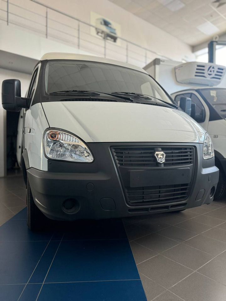 ГАЗ 2752 - Цельнометаллический фургон: фото 4 ГАЗ 2752 - Цельнометаллический фургон: фото 4