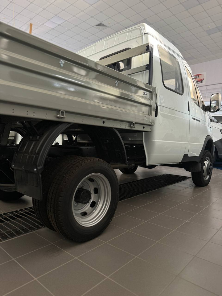 ГАЗ 330273 - Малотоннажный бортовой грузовик, Грузопассажирский фургон: фото 2 ГАЗ 330273 - Малотоннажный бортовой грузовик, Грузопассажирский фургон: фото 2