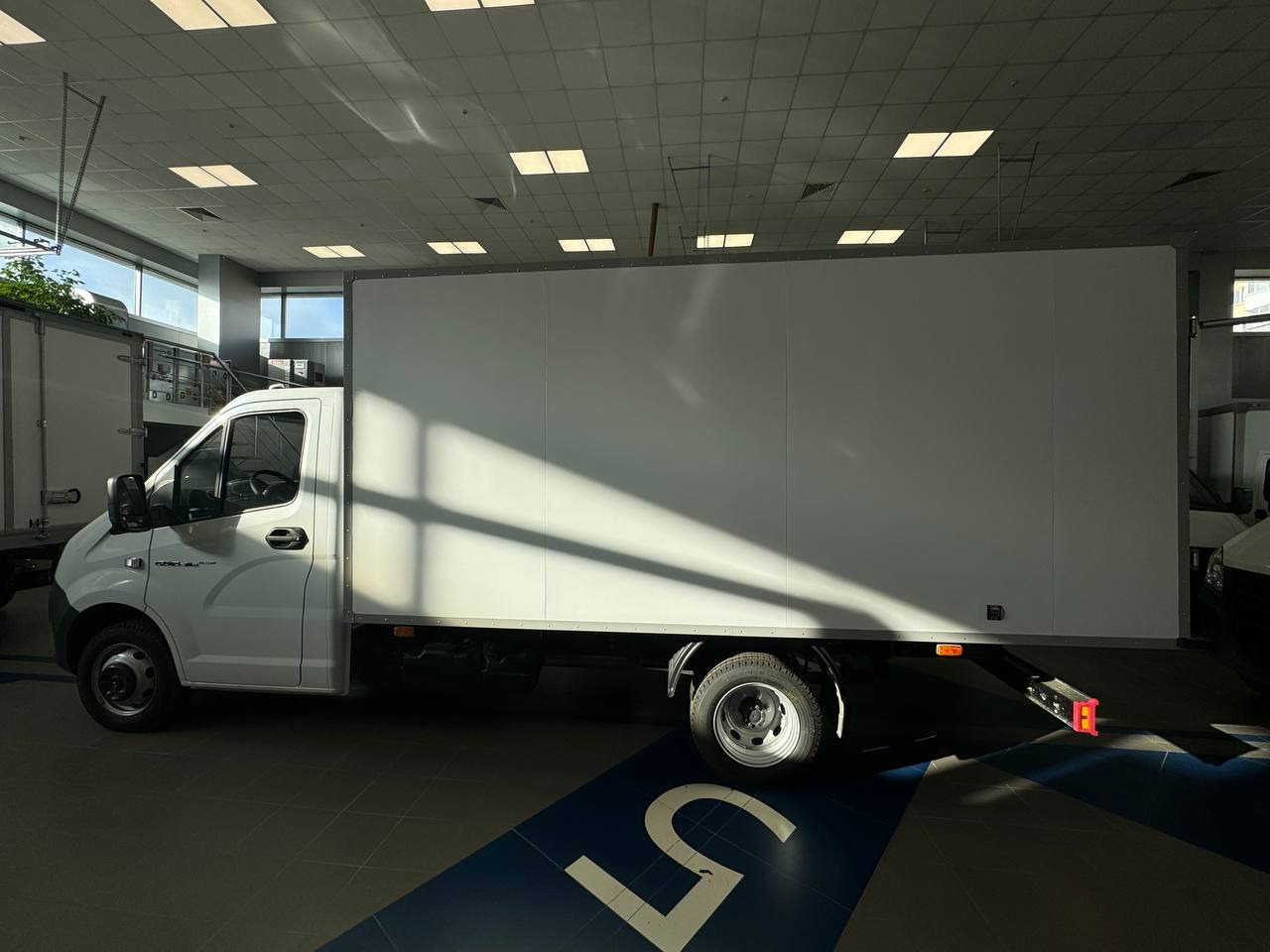 ГАЗ Газель Next А23R35 - Изотермический грузовик: фото 4 ГАЗ Газель Next А23R35 - Изотермический грузовик: фото 4