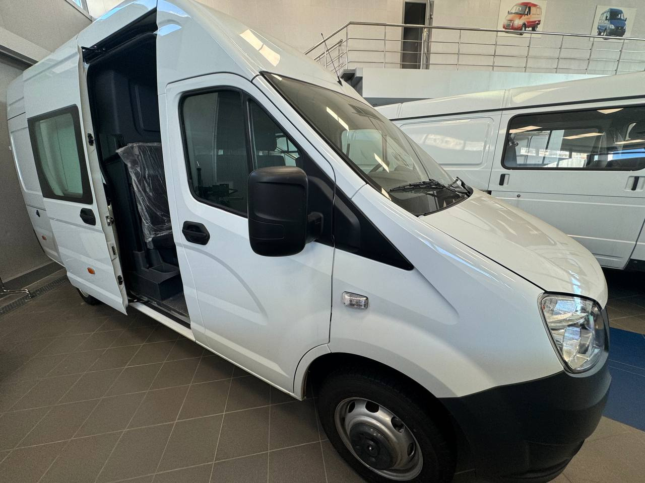 ГАЗ Газель Next A32R32 - Цельнометаллический фургон: фото 2 ГАЗ Газель Next A32R32 - Цельнометаллический фургон: фото 2