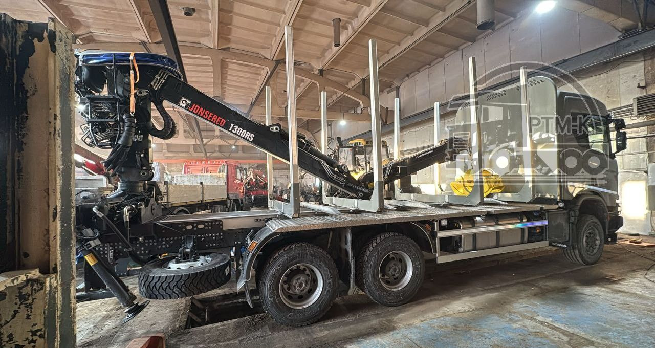 Jonsered 900 - Кран-манипулятор: фото 4 Jonsered 900 - Кран-манипулятор: фото 4