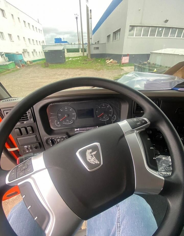 Новый Самосвал КАМАЗ 45143-7012-56 (5H): фото 7