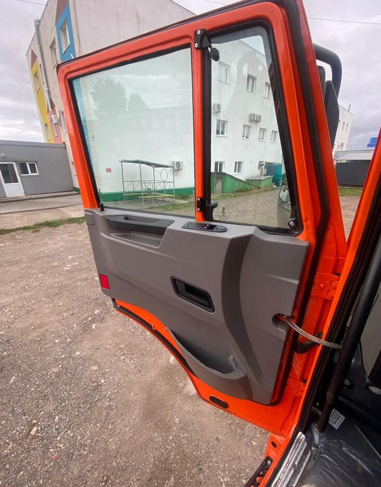 Новый Самосвал КАМАЗ 45143-7012-56 (5H): фото 8