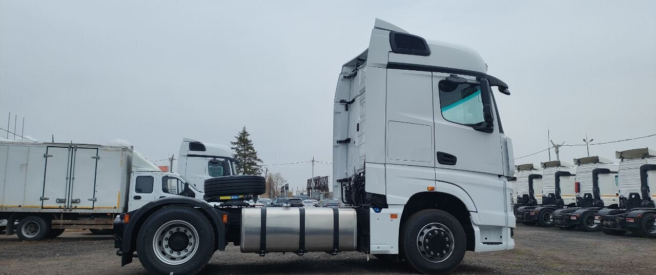 КАМАЗ 54901 - Тягач: фото 3 КАМАЗ 54901 - Тягач: фото 3