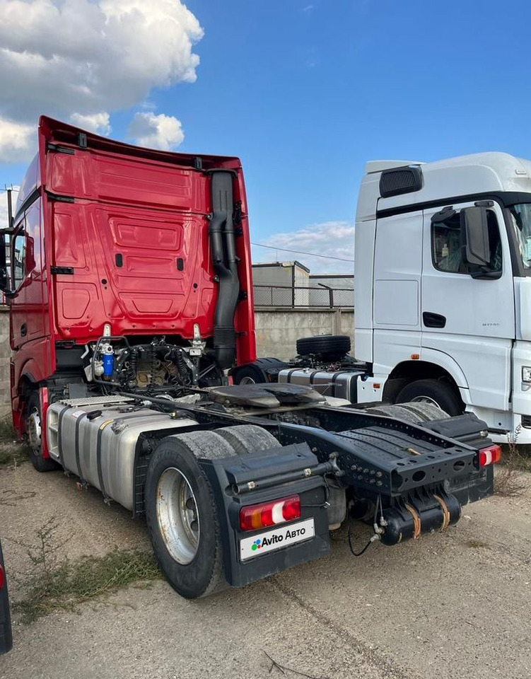 Mercedes-Benz Actros - Тягач: фото 3 Mercedes-Benz Actros - Тягач: фото 3