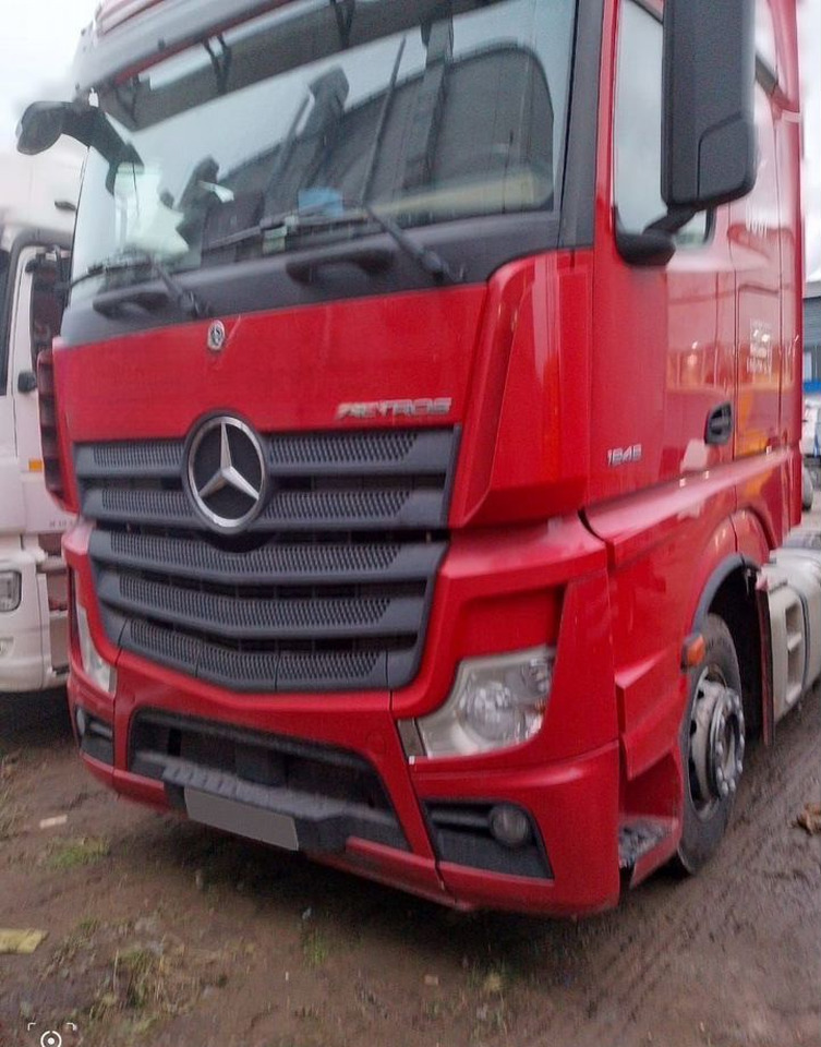 Mercedes-Benz Actros - Тягач: фото 1 Mercedes-Benz Actros - Тягач: фото 1