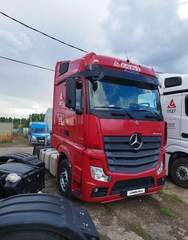 Mercedes-Benz Actros - Тягач: фото 1 Mercedes-Benz Actros - Тягач: фото 1