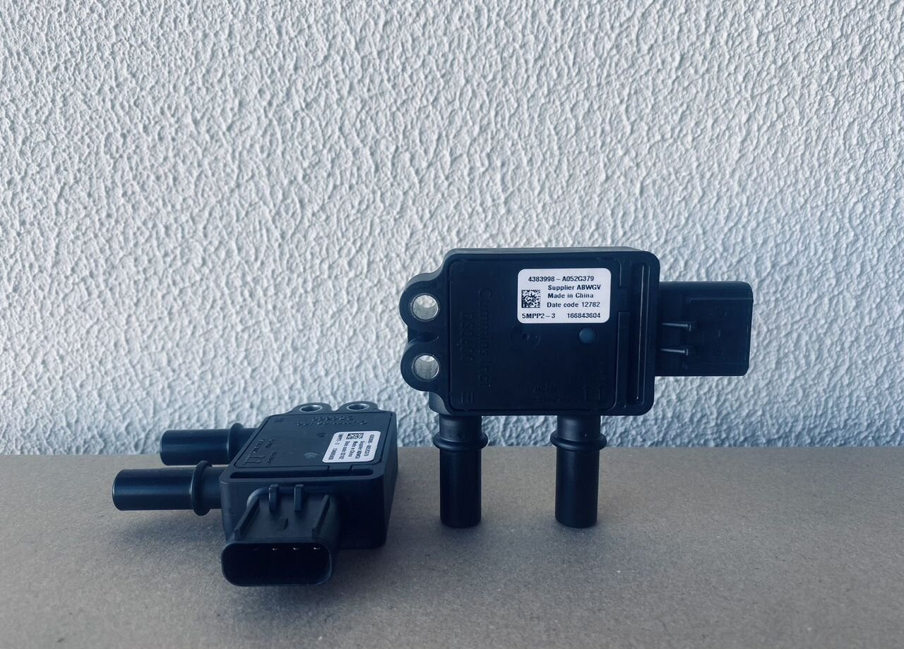 Cummins 2124494 Датчик давления Daf 106 - Сенсор: фото 1 Cummins 2124494 Датчик давления Daf 106 - Сенсор: фото 1