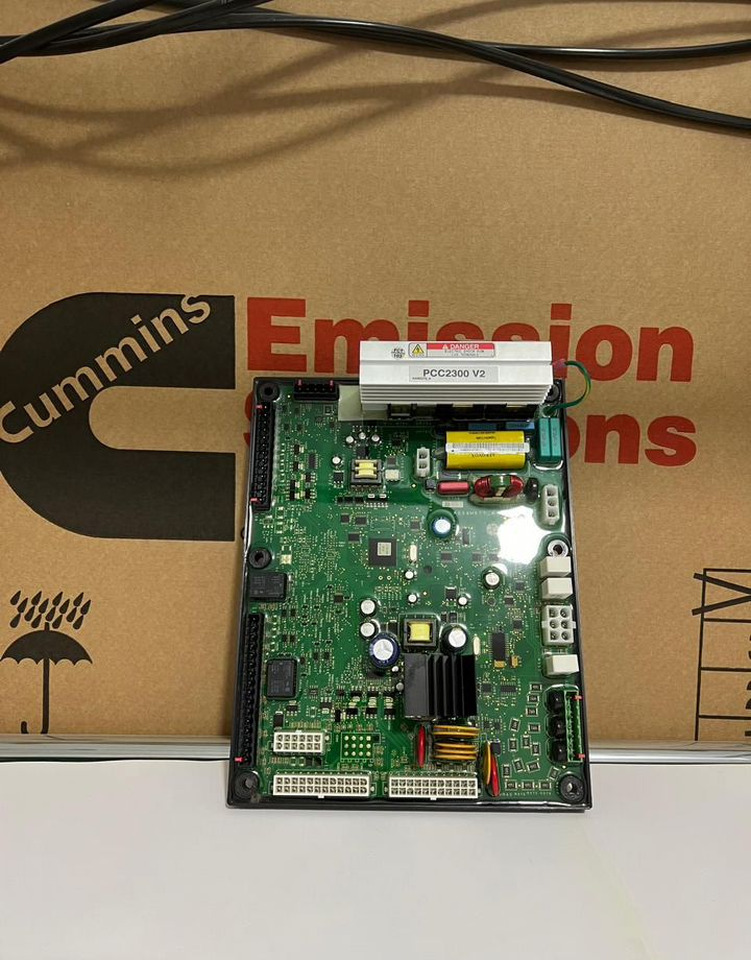 Cummins A026N036 Плата управления Cummins PCC2300 - Блок управления: фото 2 Cummins A026N036 Плата управления Cummins PCC2300 - Блок управления: фото 2
