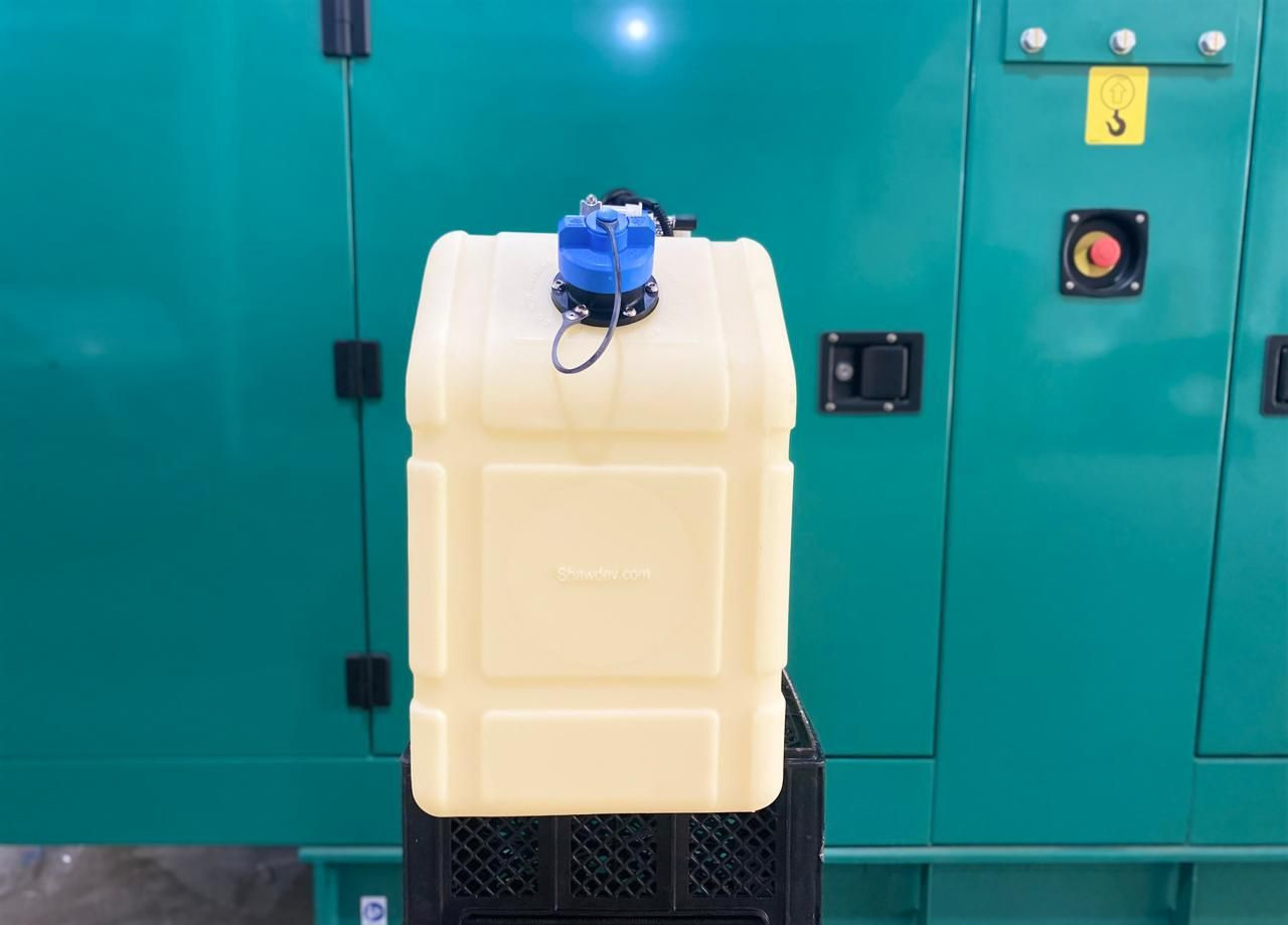 Cummins Бак DR605-BG00F7T65C DEF Cummins Ростсельмаш - Топливный бак: фото 3 Cummins Бак DR605-BG00F7T65C DEF Cummins Ростсельмаш - Топливный бак: фото 3