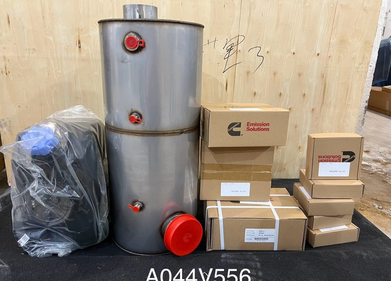 Cummins Блок очистки отработавших газов A044V556 - Топливная система: фото 1 Cummins Блок очистки отработавших газов A044V556 - Топливная система: фото 1