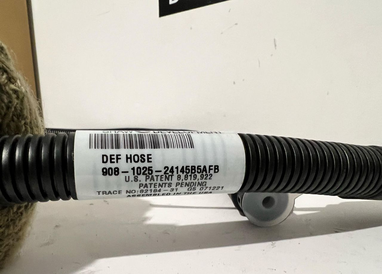 Cummins Шланг DEF Cummins - Выхлопная система: фото 2 Cummins Шланг DEF Cummins - Выхлопная система: фото 2