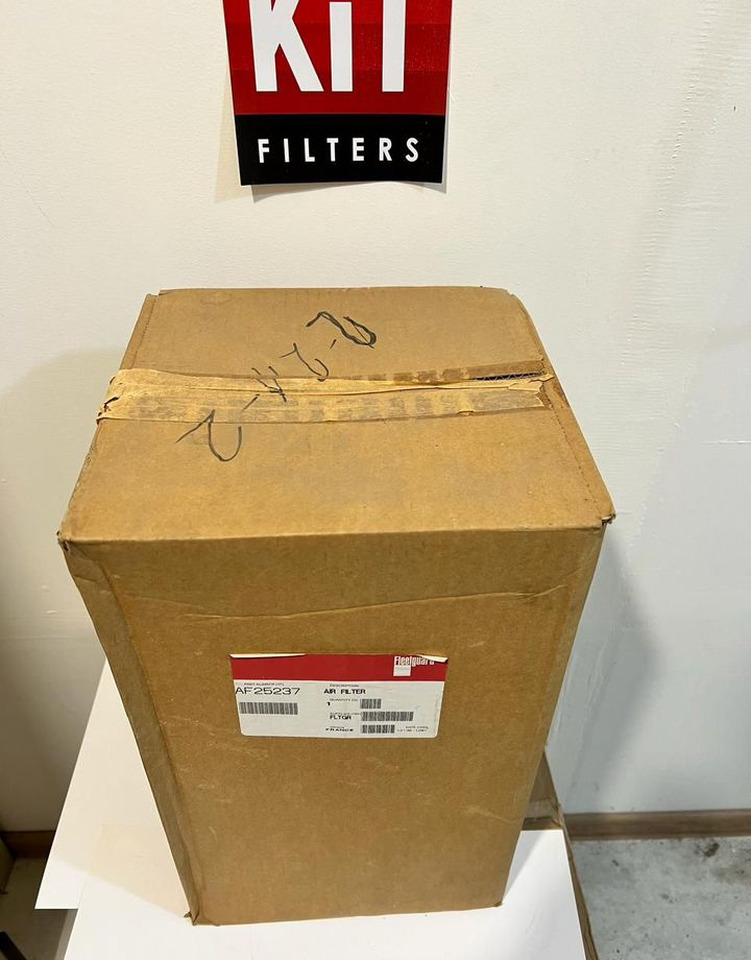 Fleetguard AF25237 Воздушный фильтр Fleetguard - Воздушный фильтр: фото 1 Fleetguard AF25237 Воздушный фильтр Fleetguard - Воздушный фильтр: фото 1