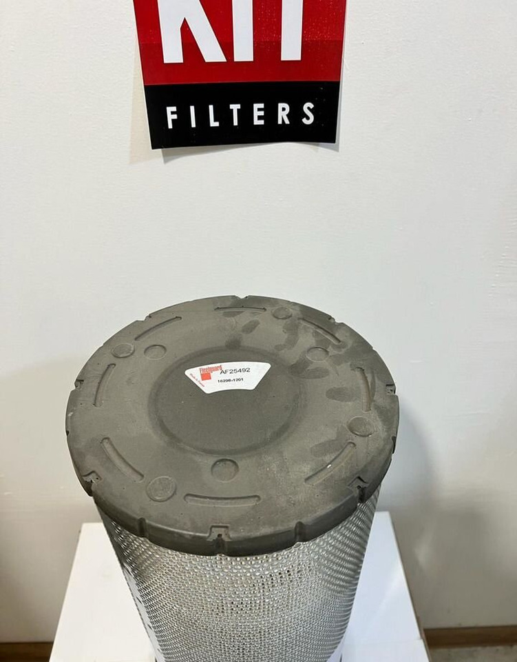 Fleetguard AF25492 Воздушный фильтр Fleetguard - Воздушный фильтр: фото 1 Fleetguard AF25492 Воздушный фильтр Fleetguard - Воздушный фильтр: фото 1