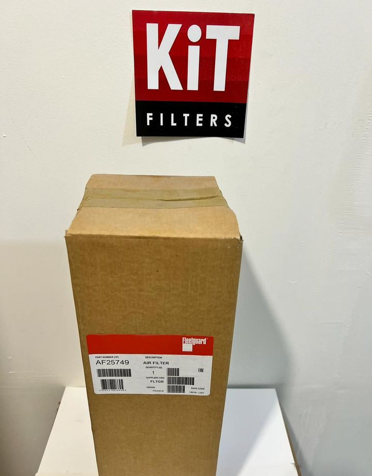 Fleetguard AF25749 Воздушный фильтр Fleetguard - Воздушный фильтр: фото 1 Fleetguard AF25749 Воздушный фильтр Fleetguard - Воздушный фильтр: фото 1