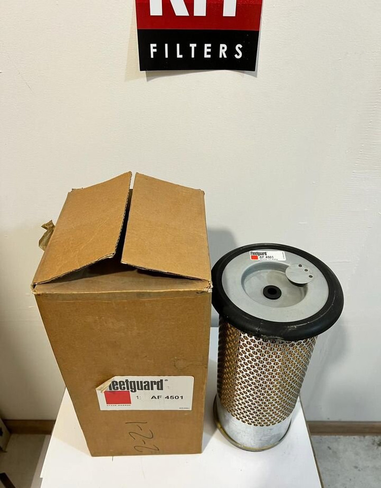 Fleetguard AF4501 Воздушный фильтр Fleetguard - Воздушный фильтр: фото 1 Fleetguard AF4501 Воздушный фильтр Fleetguard - Воздушный фильтр: фото 1