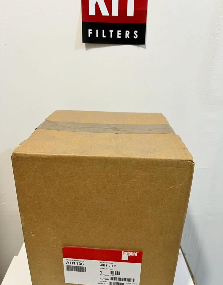 Fleetguard AH1136 Воздушный фильтр Fleetguard - Воздушный фильтр: фото 1 Fleetguard AH1136 Воздушный фильтр Fleetguard - Воздушный фильтр: фото 1