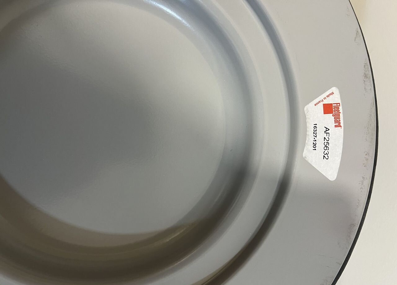 Fleetguard Фильтр воздушный volvo FH12 380 D12 - Воздушный фильтр: фото 3 Fleetguard Фильтр воздушный volvo FH12 380 D12 - Воздушный фильтр: фото 3