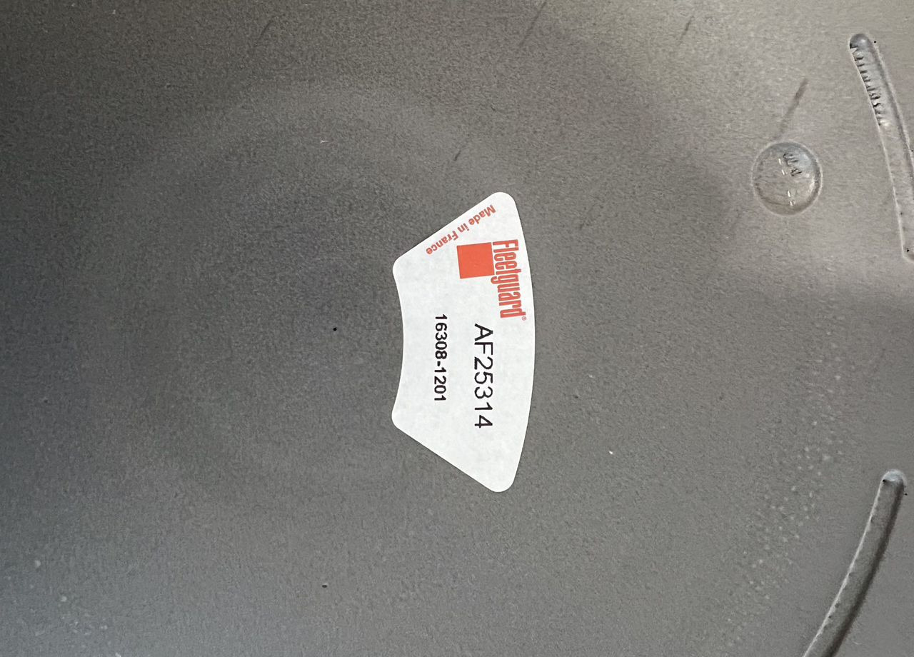 Fleetguard Фильтр воздушный для scania R440 - Воздушный фильтр: фото 3 Fleetguard Фильтр воздушный для scania R440 - Воздушный фильтр: фото 3