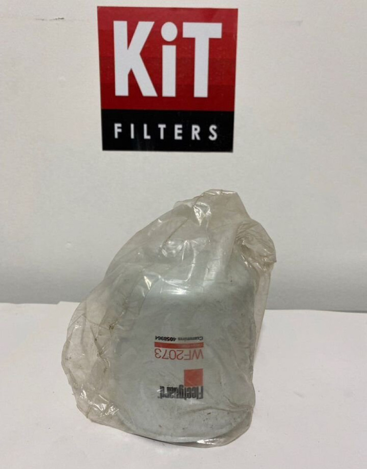 Fleetguard WF2073 фильтр охлаждающей жидкости fleetguard - Система охлаждения: фото 1 Fleetguard WF2073 фильтр охлаждающей жидкости fleetguard - Система охлаждения: фото 1